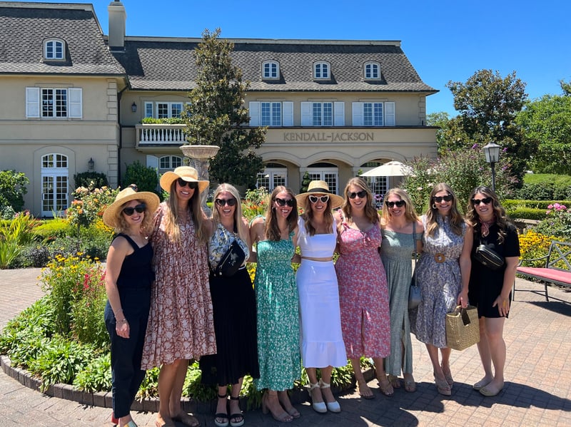 Small-Group Wine Tasting Tour: Three Wineries, Charcuterie Lunch - Gallery image