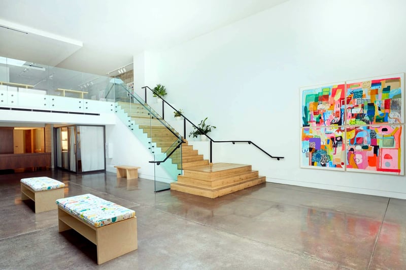 Art Gallery with Skylights and Natural Light - Gallery image