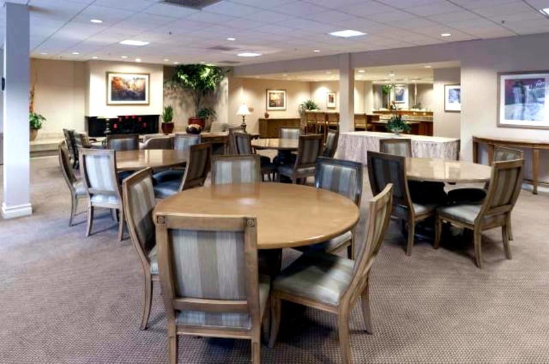 Spacious Event Space for Events in Recreation Building - Gallery image