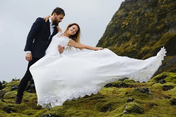 Wedding Videographer Cinematic Silver Five Hour Photo Video - Anniversary - Featured image