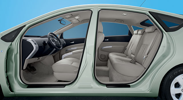 Toyota Prius Hybrid Luxury Rental for Celebrations & Group Travel - Gallery image