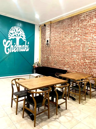 Cafe with Natural Light for Events in Northgate - Waverly - Anniversary in Oakland - Featured image