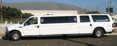 12 Passenger Excursion Premium Rental for Weddings & Celebrations - Featured image