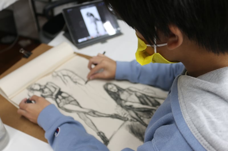 Morning Kids Drawing and Painting Class with a Working Artist - Gallery image