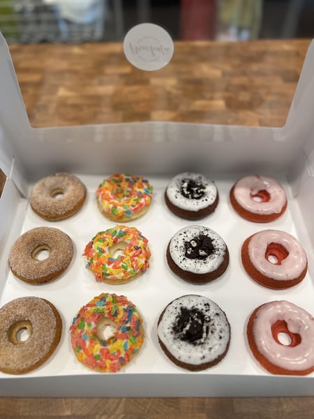 Regular Mochi Donut Dessert Box for Tiny Party Gatherings - Gallery image