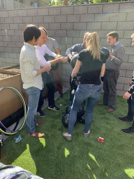 Team Building for Large Groups on Cue – Experiences – photo 4