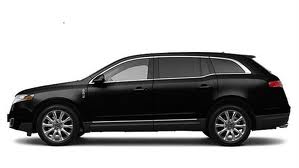 Lincoln MKT Town Car Luxury Rental for Airport Transfers & Events - Featured image