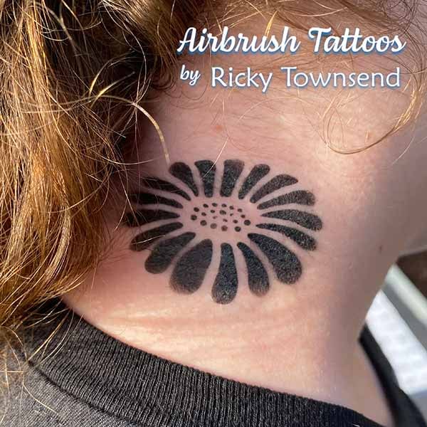 Corporate Airbrush Tattoo Bar with Logo Stencils (2-4 Hours) - Gallery image