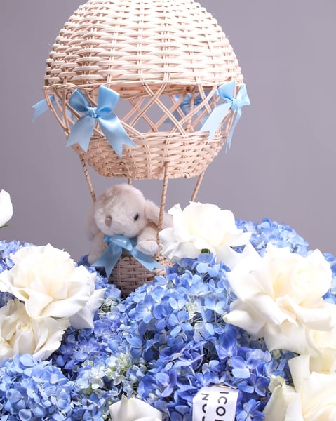 Baby Shower Floral Arrangement with Keepsake Balloon Centerpiece - Featured image