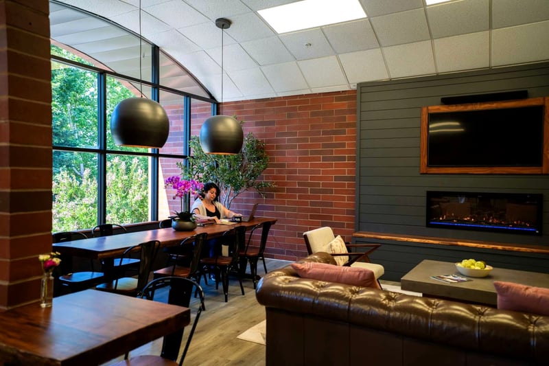 Majestic Meeting Room for Memorable Events - Featured image