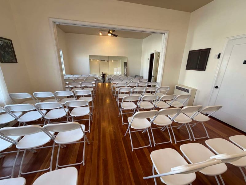 Meeting Room with Courtyard for Events in Mosswood - Gallery image