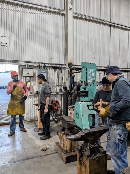 Two-Day Full Tang Blade Workshop for Experienced Forgers – Experiences in Richmond – photo 3