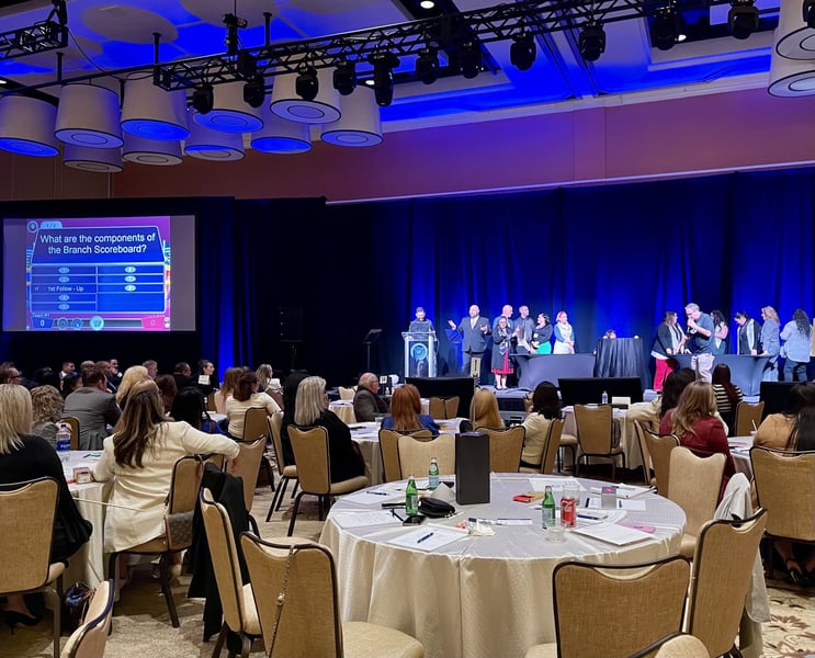 Holiday Team Building Game Show – Experiences – photo 4