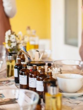 Private Perfume Making Trailer Workshop, Nationwide - Gallery image