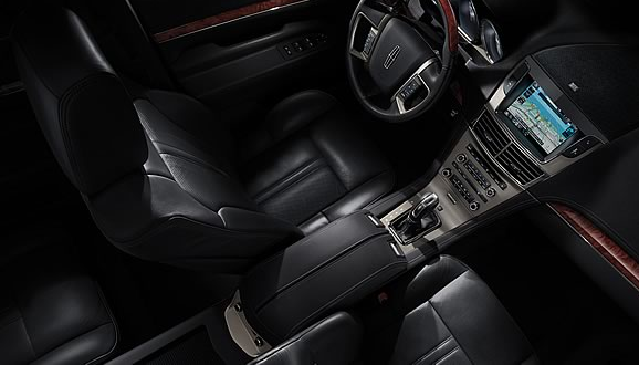Lincoln MKT Town Car Luxury Rental for Airport Transfers & Events - Gallery image