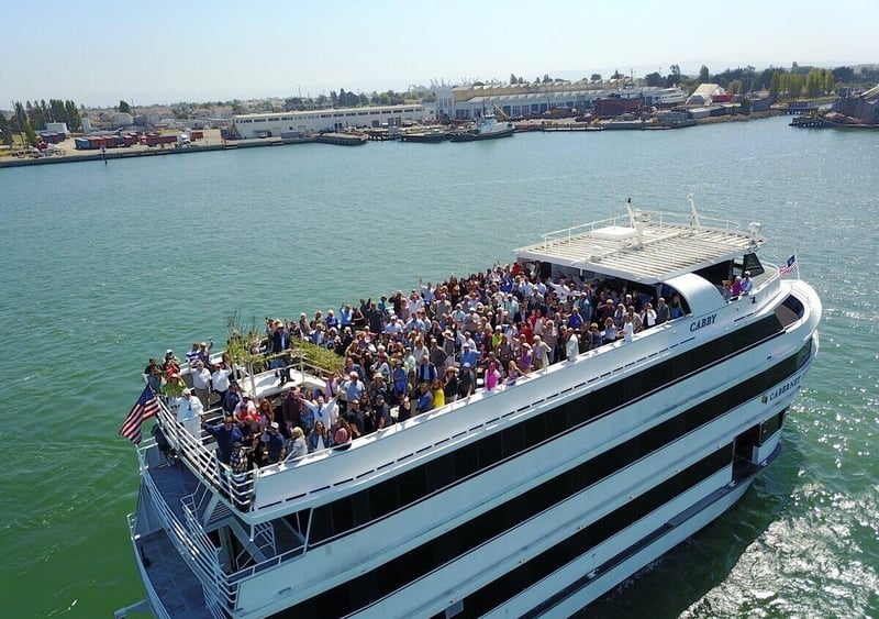 Luxury Bay Cruise Event Yacht - Gallery image