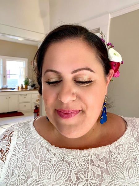 On-Location Wedding Makeup for the Full Bridal Party Day Of - Gallery image