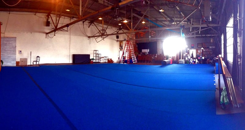 Warehouse with Natural Light for Events - Gallery image