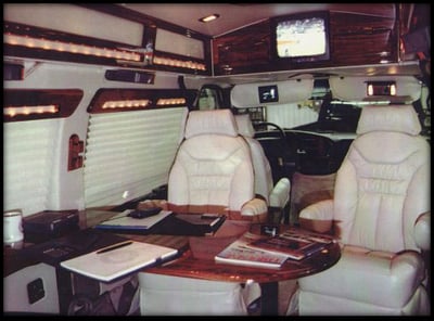 8 Passenger Executive Limousine Van Chauffeured Rental for Events