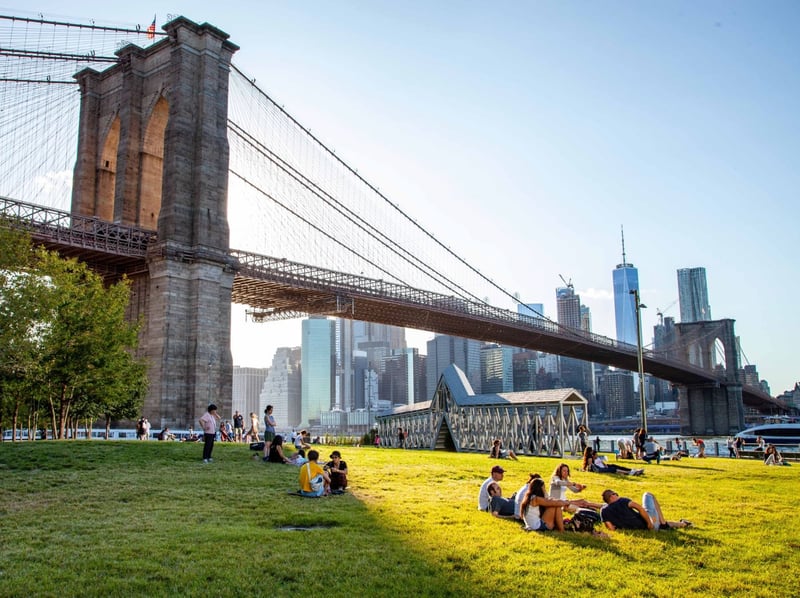 Wedding Officiant and Legal Witness Service for NYC and Brooklyn - Featured image