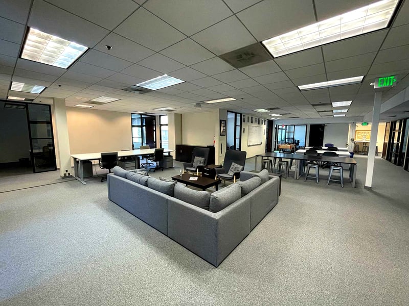 Splendid Private Office for Private Events - Gallery image