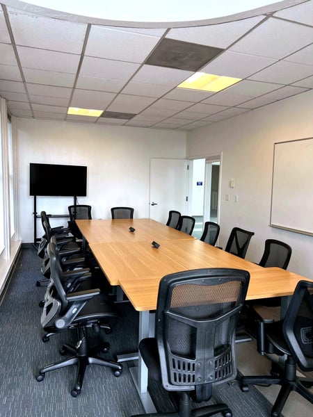 Intimate Meeting Room for Events in Centennial - Gallery image