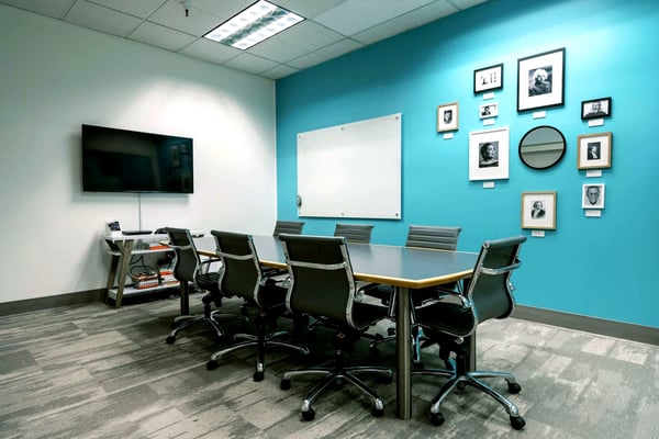 Sophisticated Meeting Room for Celebrations - Holiday Party in Santa Rosa - Featured image