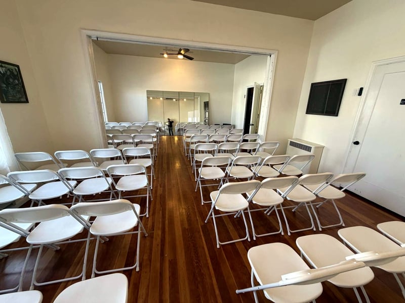 Meeting Room with Courtyard for Events in Mosswood - Gallery image