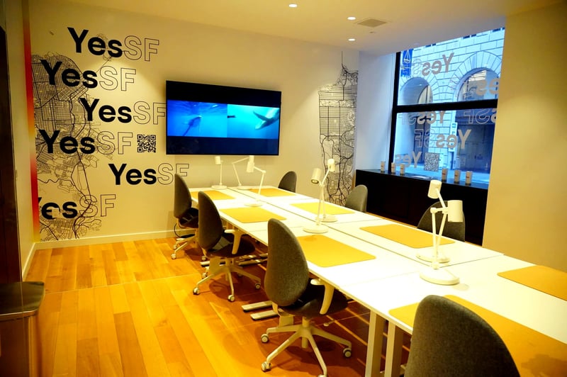 Meeting Room with Natural Light for Events in Financial District - Gallery image