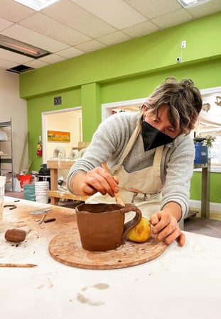 Creative Ceramics Workshop for Team Building and Bonding - Team Building in Albany - Featured image