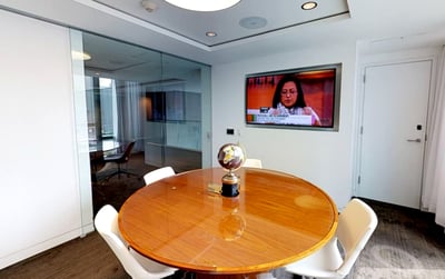 Intimate Meeting Room for Hosting in South Beach