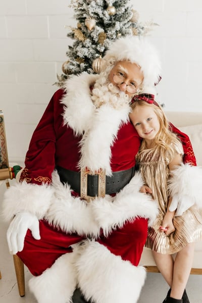 Santa Claus for Hire — 35-Year Veteran with Special-Needs Experience - Featured image