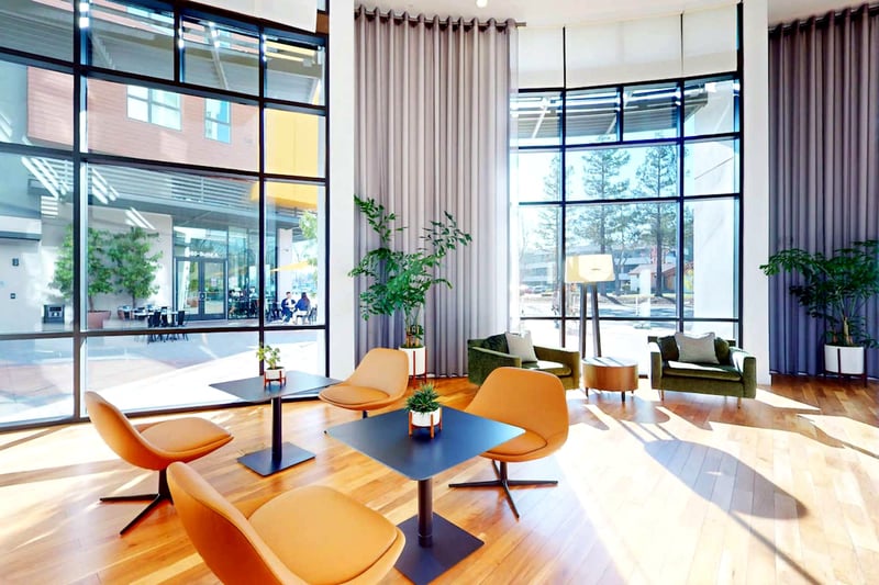 Striking Lounge for Hosting - Gallery image