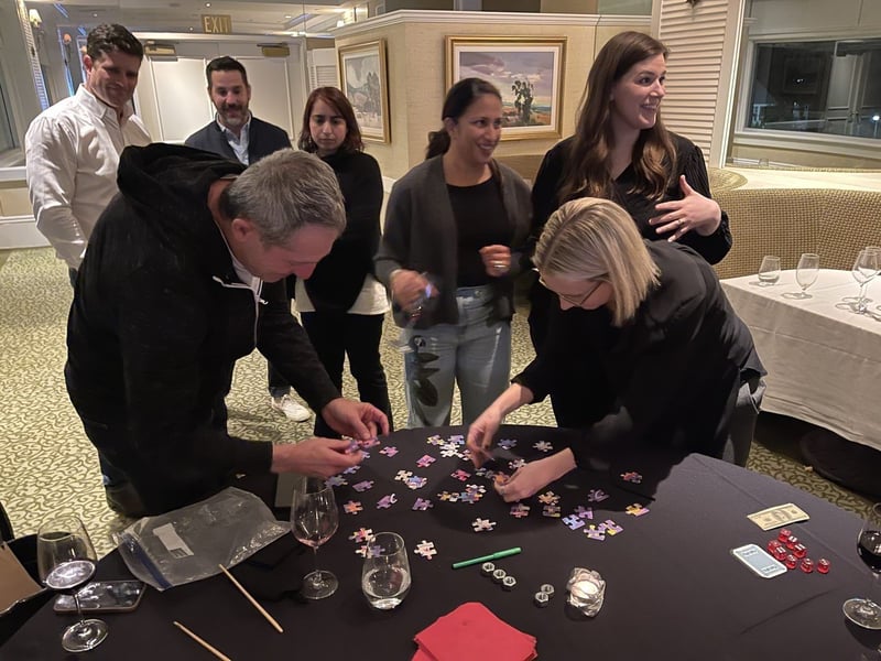 Team Bonding Games Lodge Night – Experiences – photo 4