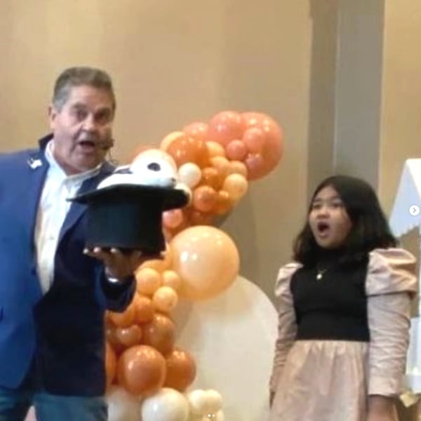 Children's Magician for Kids Birthday Parties and School Events - Gallery image