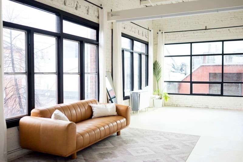 Dazzling Photo Studio for Hosting - Gallery image