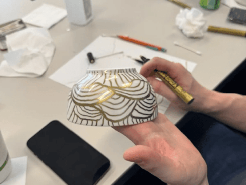 Golden Touch: Create Decorative Bowl with Gold Leaf! - Gallery image