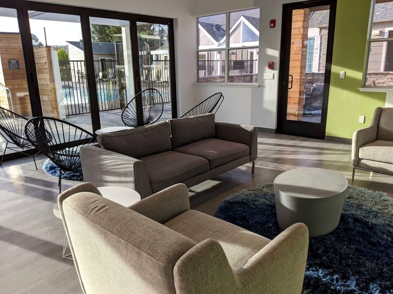 Intimate Clubhouse for Gatherings in Redwood Shores - Gallery image