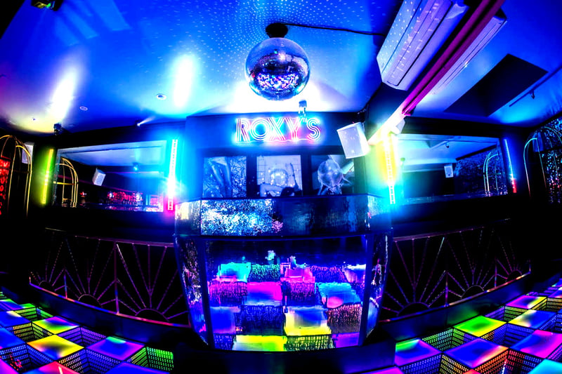 Striking Bar & Lounge for Celebrations in Marina - Gallery image