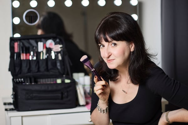 Glowing Skin Makeup Workshop: Natural Look, Pro Tools and Tips - Reunion in San Francisco - Featured image