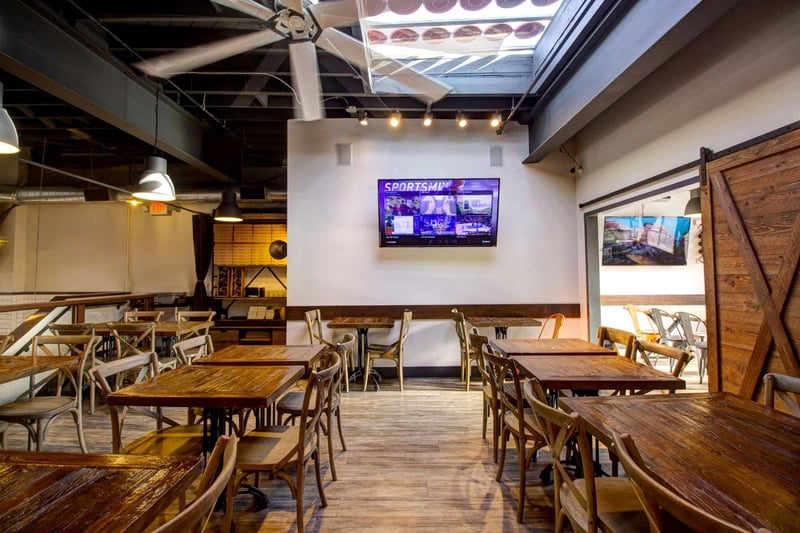 Breathtaking Restaurant for Events in Downtown - Gallery image