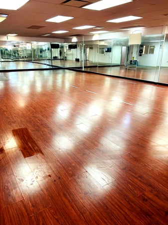 Sophisticated Yoga Studio for Celebrations - Anniversary in Santa Clara - Featured image