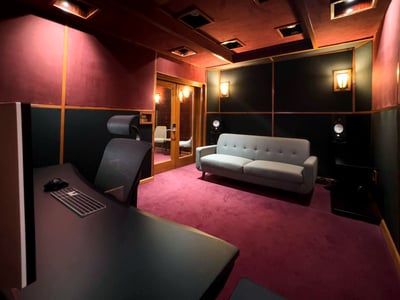 Intimate Photo & Video Studio for Private Events in East Peralta