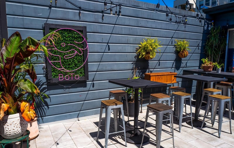 Private Outdoor Restaurant Terrace Space - Gallery image