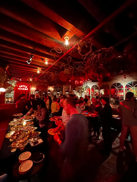 The Sotto Lounge: Private Speakeasy Ambiance - Gallery image