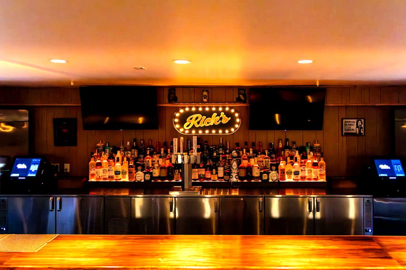 Inviting Bar & Lounge for Celebrations in Marina in San Francisco - Gallery image