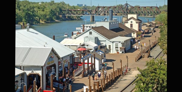 Old Town Sacramento Treasure Hunt - Team Building Adventure - Reunion in Sacramento - Featured image