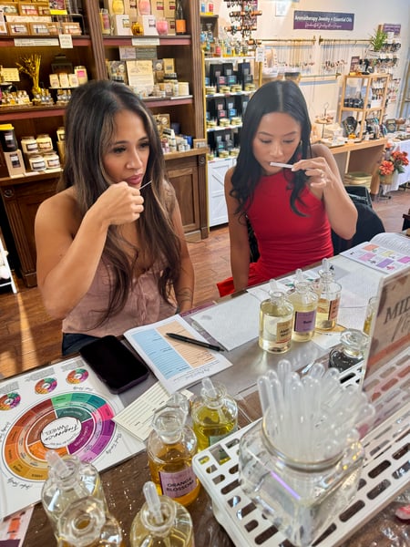 The Perfumers Table: Master Blender Class with 1/2 oz Perfume Oil - Gallery image