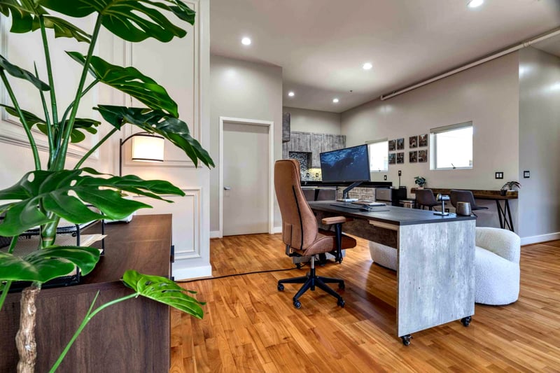 Photo Studio with Natural Light for Events in Mission District - Featured image