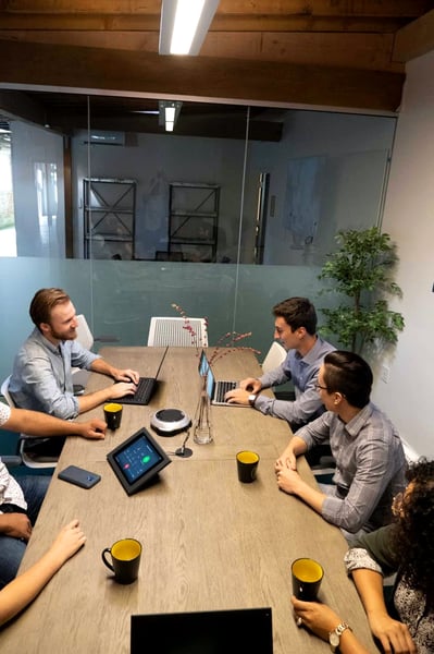 Vibrant Conference Room with Whiteboard for Up to 10 Guests - Gallery image
